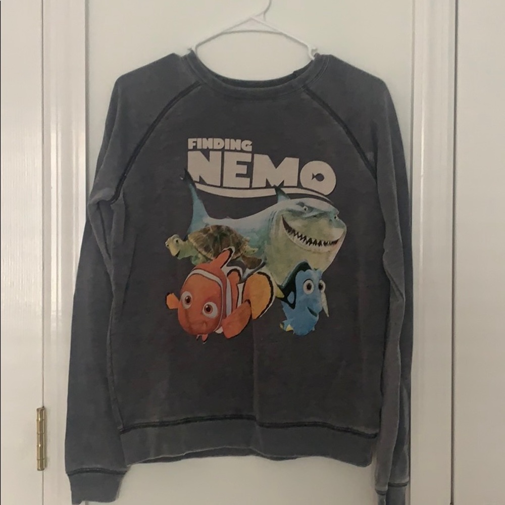 Distressed “Finding Nemo” Crewneck